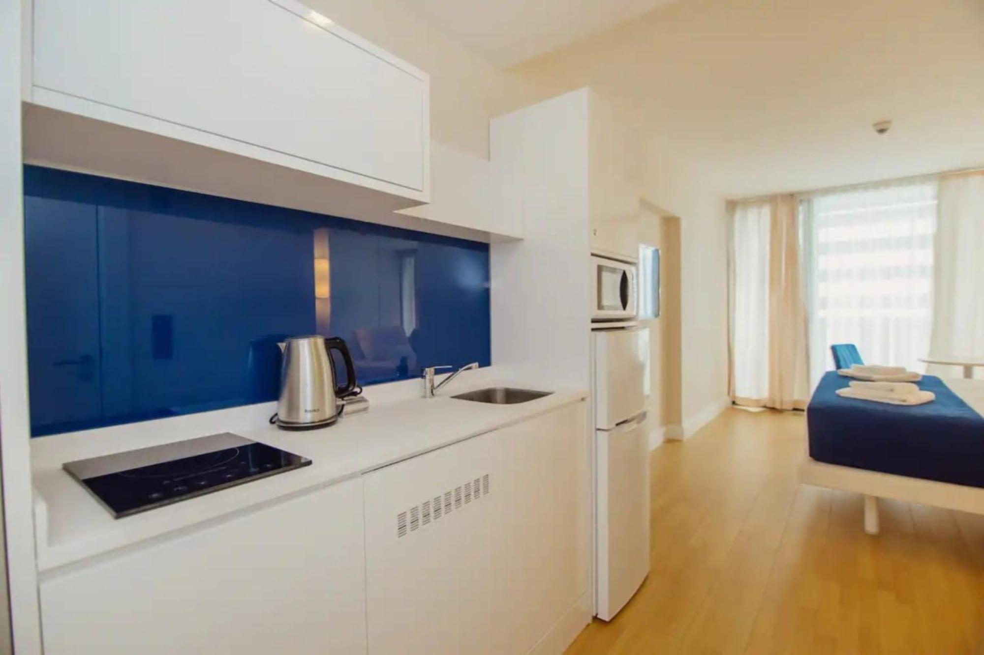 Relax And Unwind Premier Sea View Aparthotel In 巴统 外观 照片