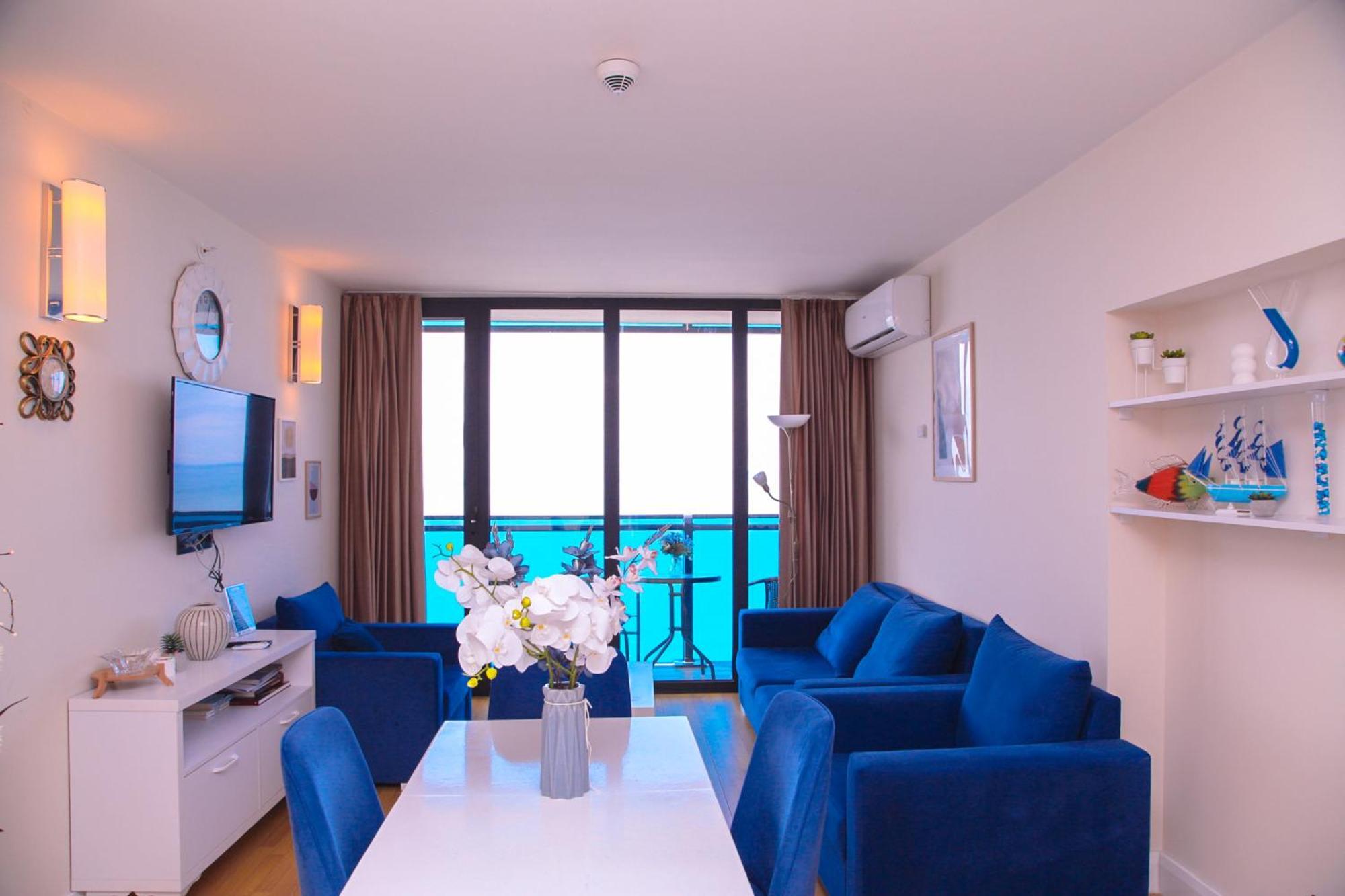 Relax And Unwind Premier Sea View Aparthotel In 巴统 外观 照片