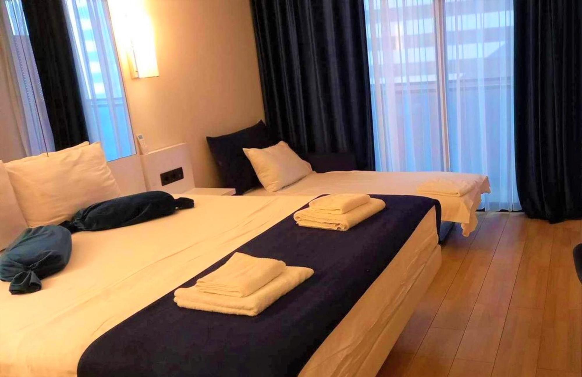 Relax And Unwind Premier Sea View Aparthotel In 巴统 外观 照片